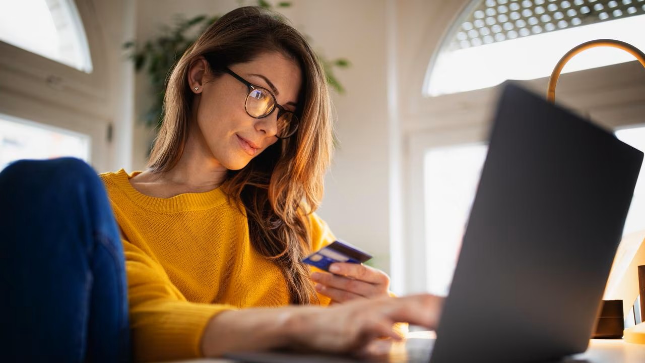 Customer shopping online at checkout